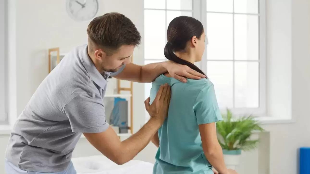 How Osteopathy Can Help Relieve Chronic Pain and Improve Mobility